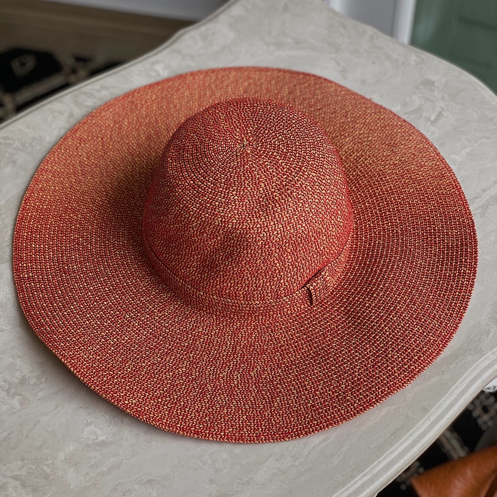 Sun hat - Picture 3 of 3